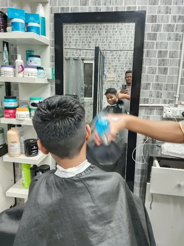 Signature Cutz Unisex Salon & Academy Vizianagaram| Makeup| Hair| Beauty| Best & Top Unisex Salon For Both Men & Women
