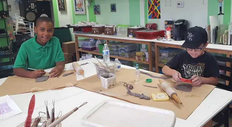 Art For Fun! Studio & Gallery