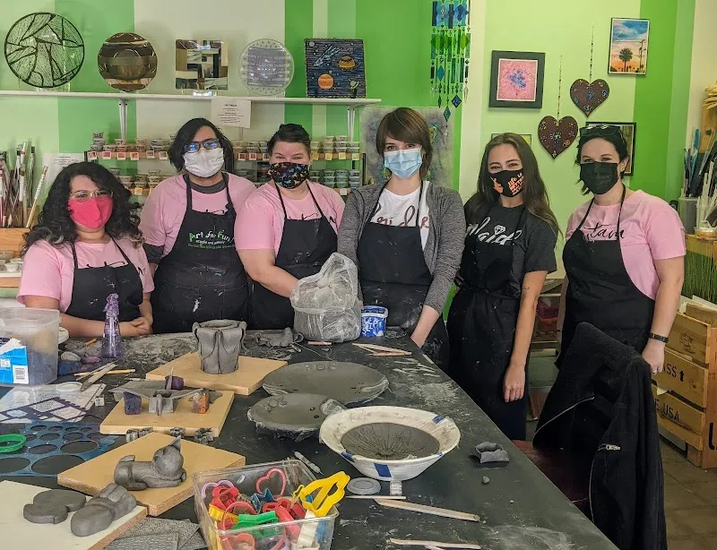 Art For Fun! Studio & Gallery