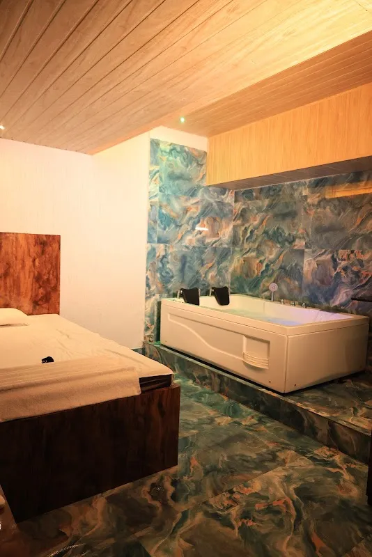 Kyra Luxury Spa