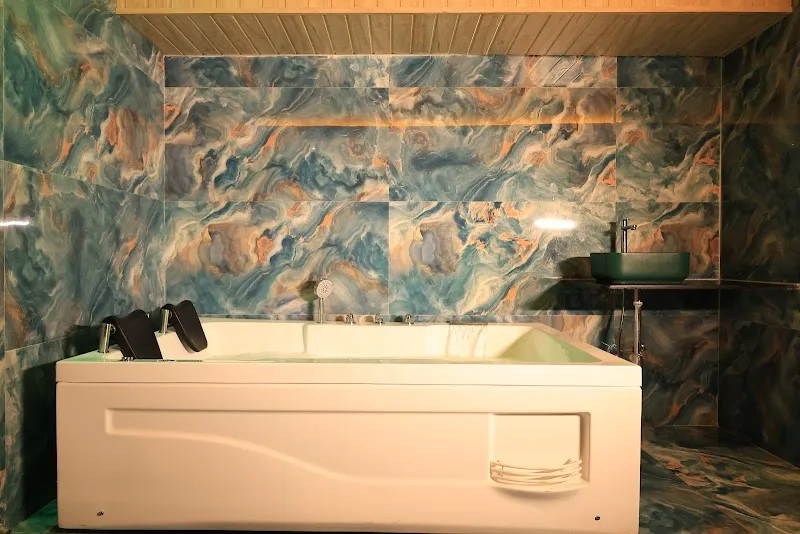 Kyra Luxury Spa