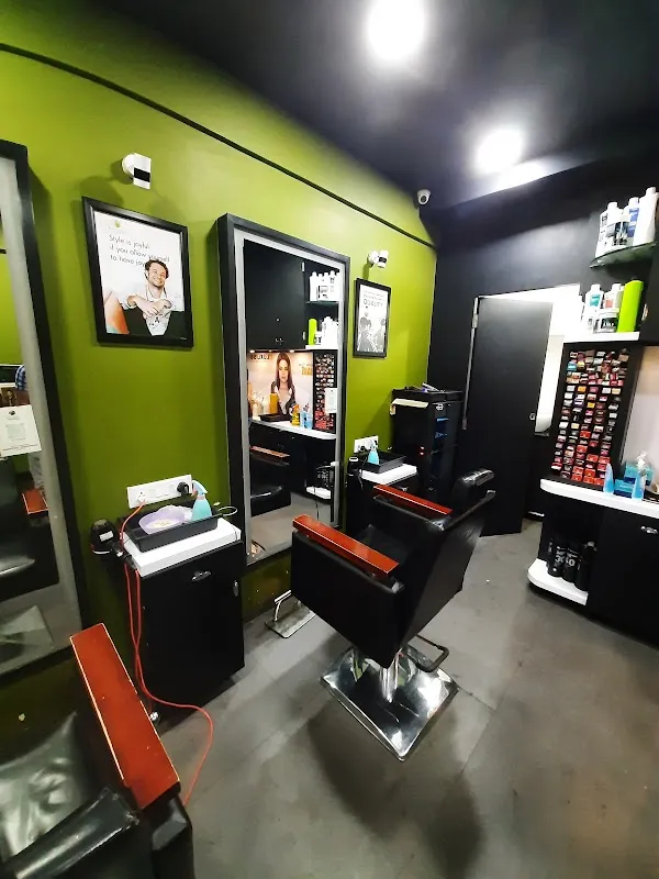 LATEST SALON - Best Salon in Ahmedabad