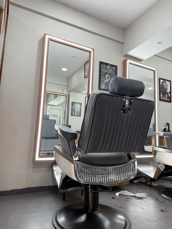 LATEST SALON - Best Salon in Ahmedabad