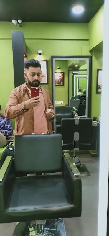 LATEST SALON - Best Salon in Ahmedabad