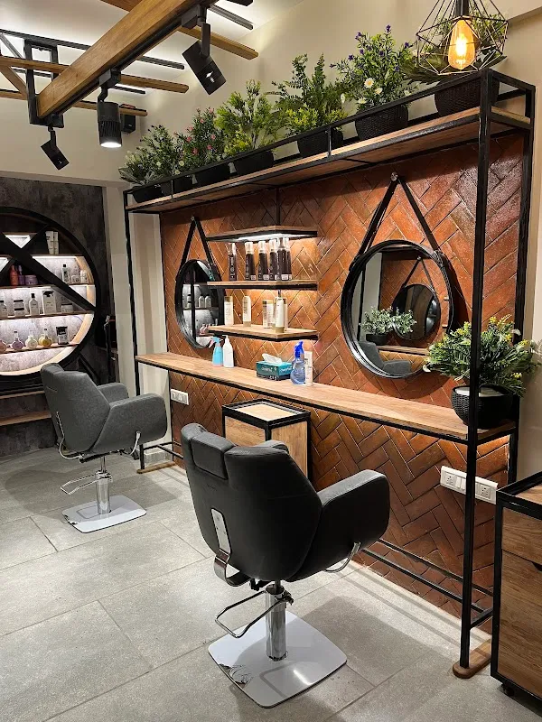 LATEST SALON - Best Salon in Ahmedabad