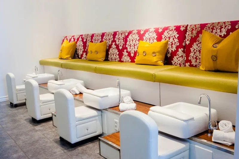 Serenity Spa and Lounge