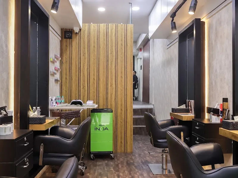 THE HAIR COMMUNE SALON