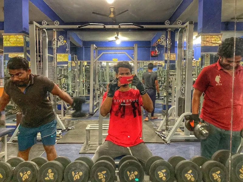 Muscles World Gym