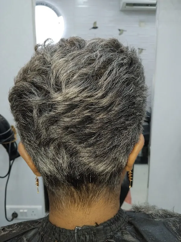 IQ hair artistry unisex salon&academy