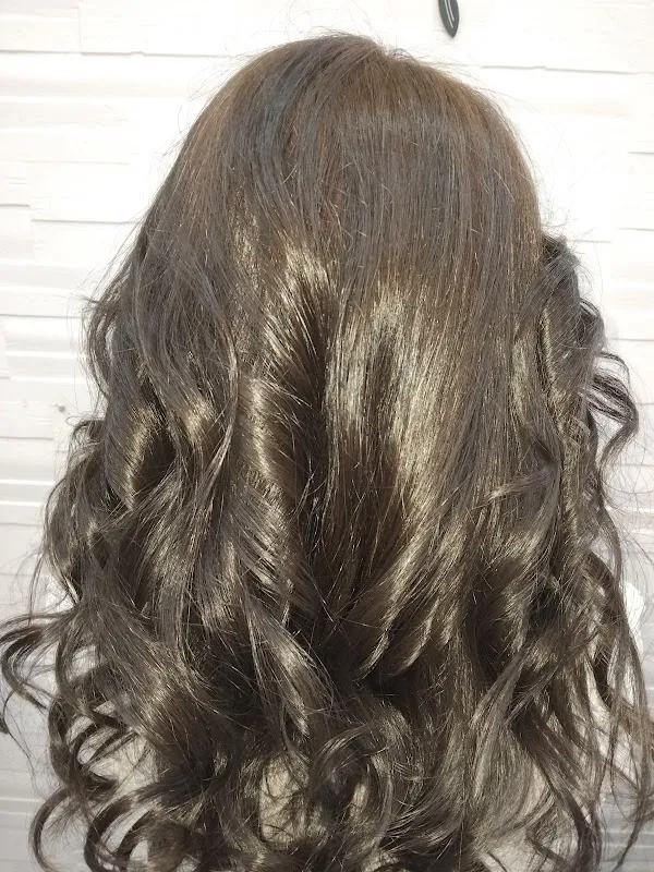 IQ hair artistry unisex salon&academy