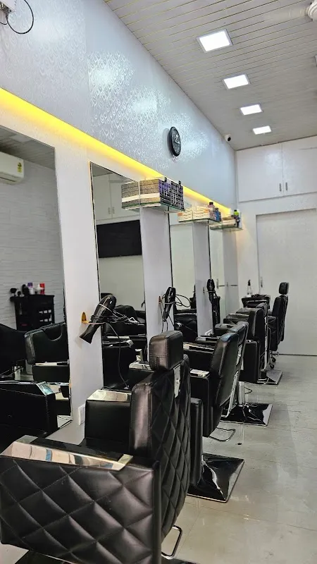 IQ hair artistry unisex salon&academy