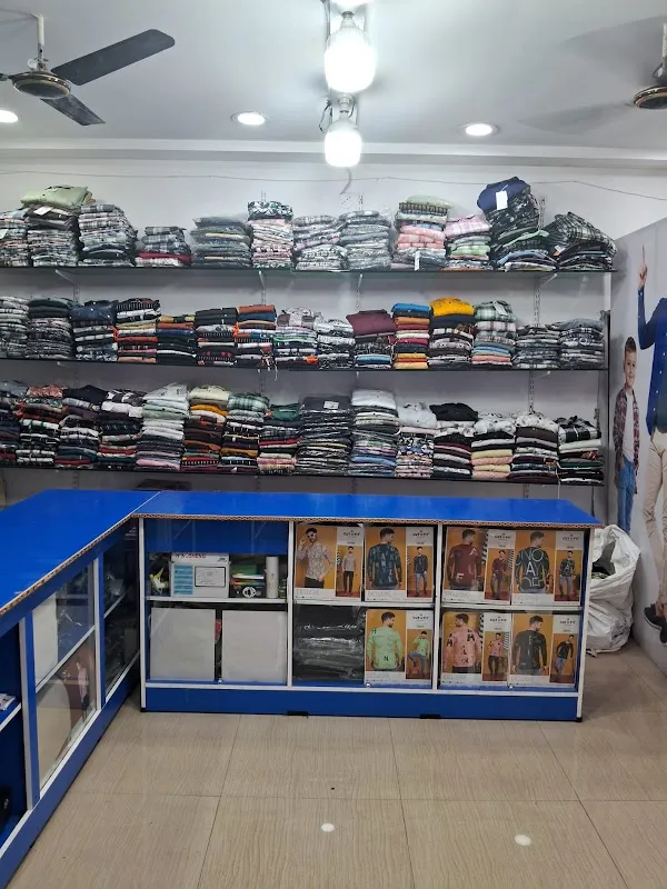 Tattoo shop : Master Tattoos& 5star fashions