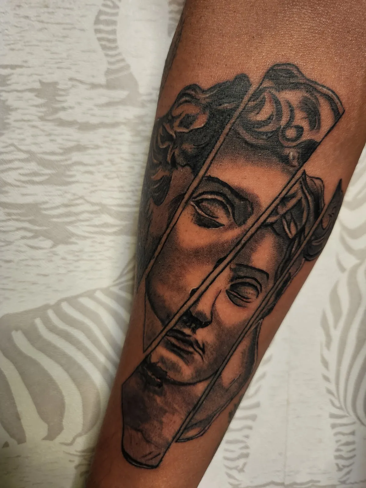 Onyx Tattoo Studio - Exceptional Ink & Best Tattoo Studio with Affordable Pricing In Chennai