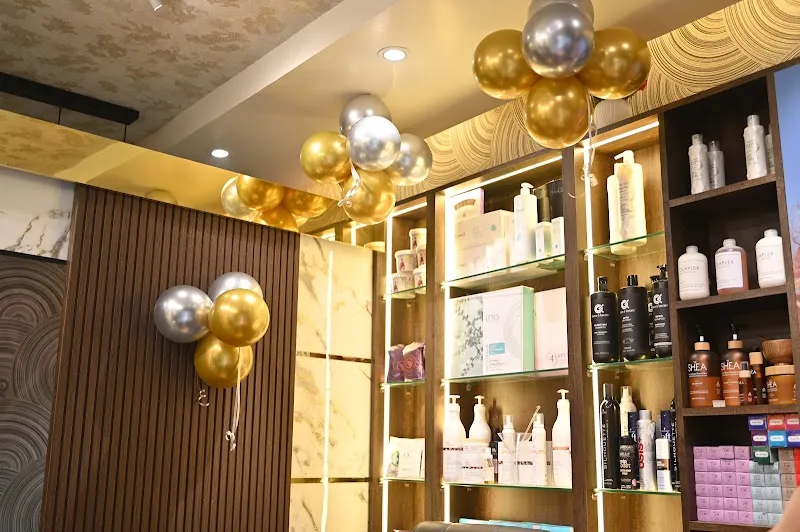 Magic Lantern Ladies Salon And Makeover Studio