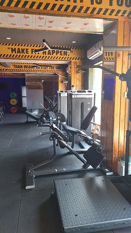 Fitness Club Studio, Kopar Khairne