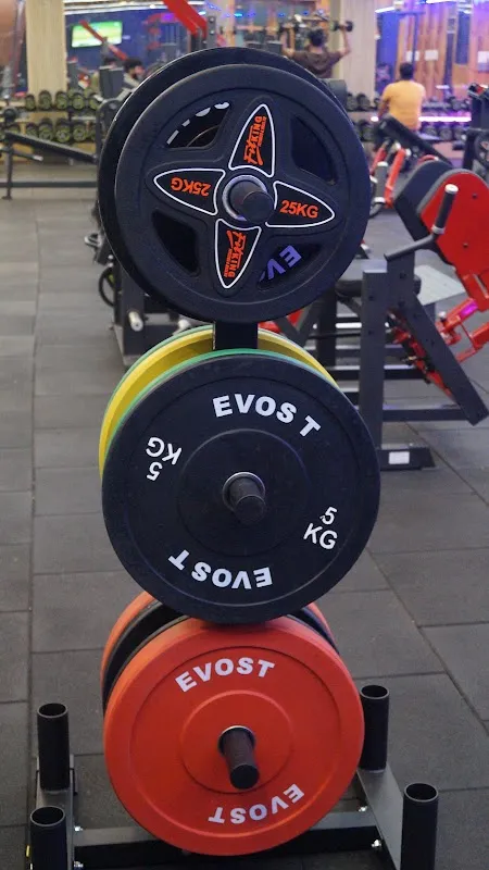 Fitness Club Studio, Kopar Khairne