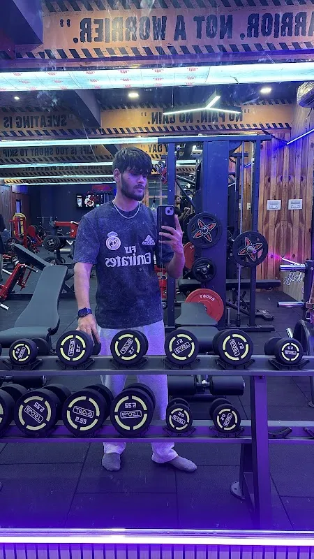 Fitness Club Studio, Kopar Khairne