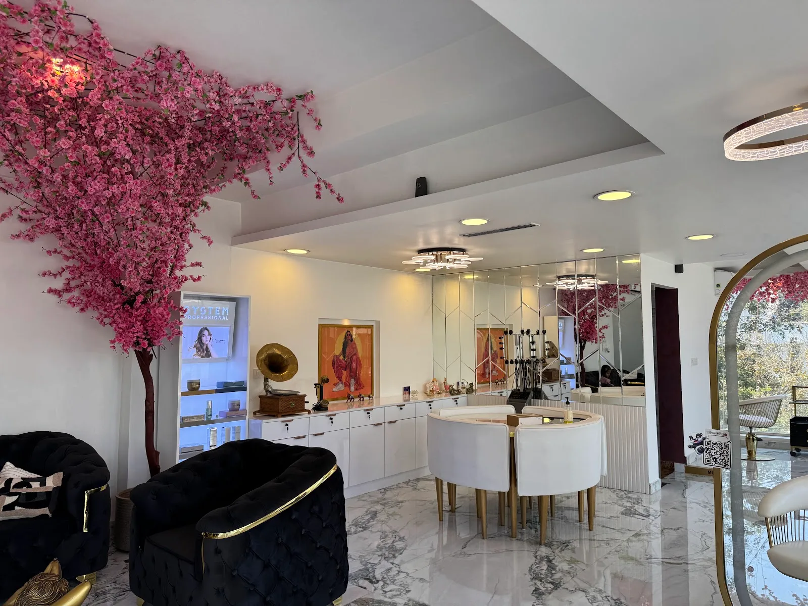 Plum & Sugar Salon & Spa - HSR Layout