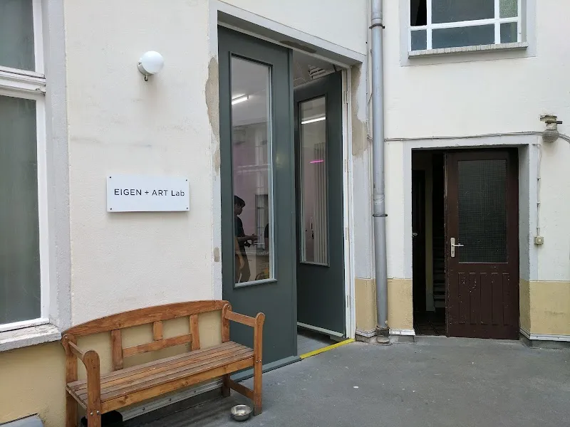 EIGEN+ART Lab