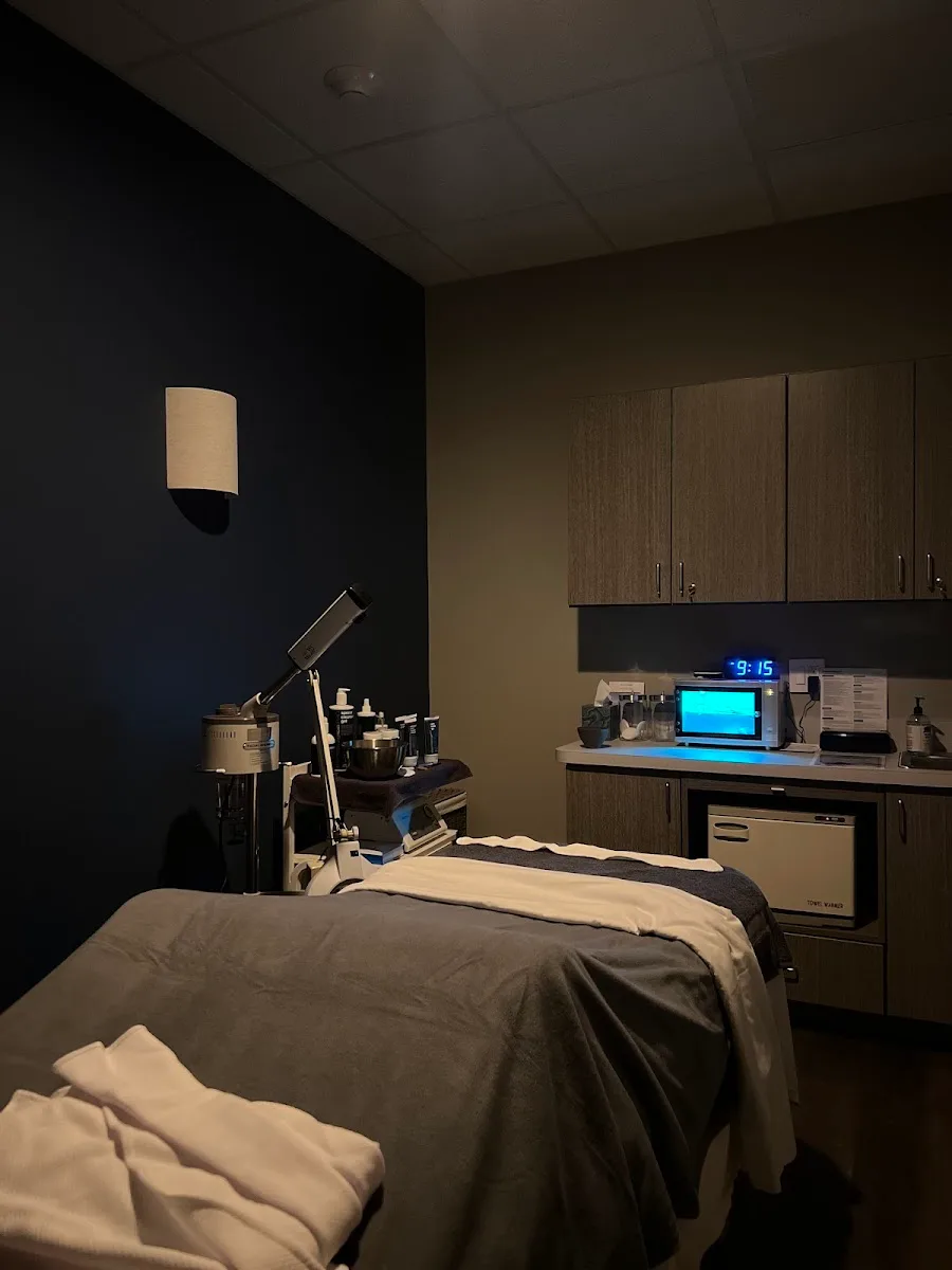 Hand & Stone Massage and Facial Spa