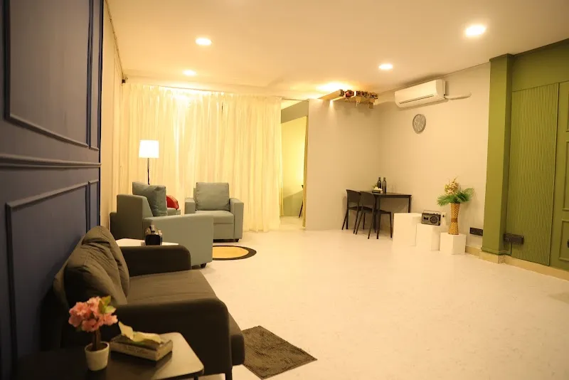 Clicksy Studio | Podcast Studio & Photography Studio in Mumbai on Rent | Rental Studio For Photoshoot & Video shoot