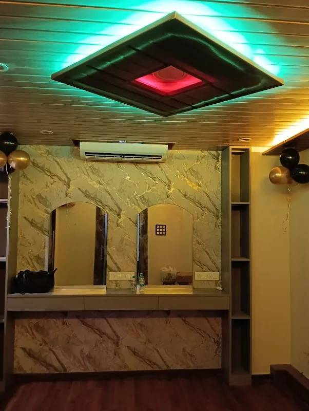 Renovar Massage Spa - Top-Rated Spa In Charni Road Colaba and Fort