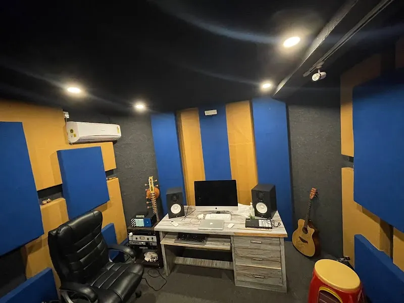 Dhwani School of Music and Dance
