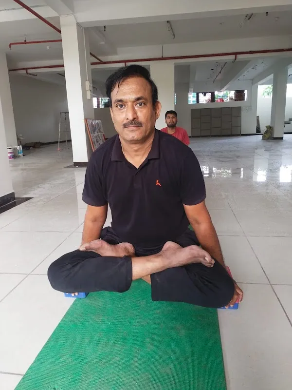 LIFE STYLE YOGA CLASSES