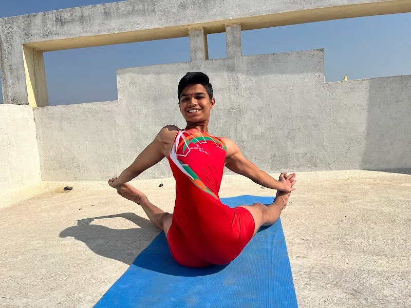 LIFE STYLE YOGA CLASSES