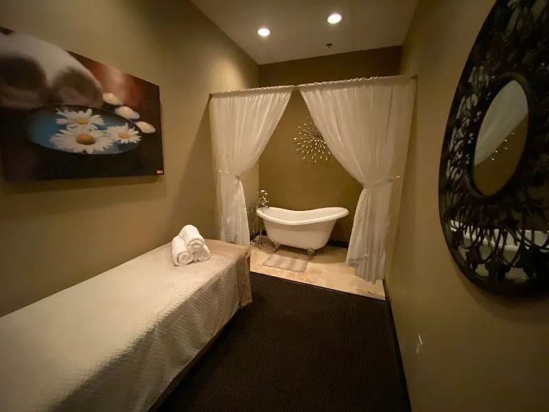 Lafusion Massage & Spa