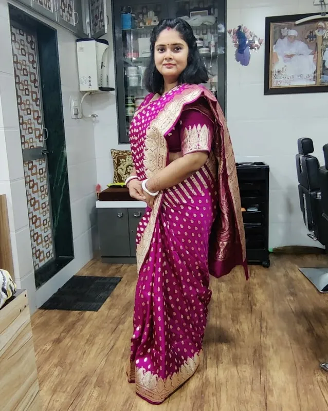 Classy Curlss Salon & Makeup Studio