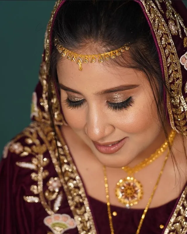 Classy Curlss Salon & Makeup Studio