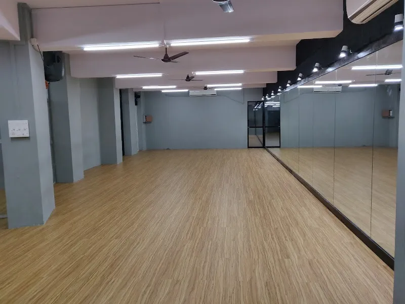 Busy Feet Dance Studio