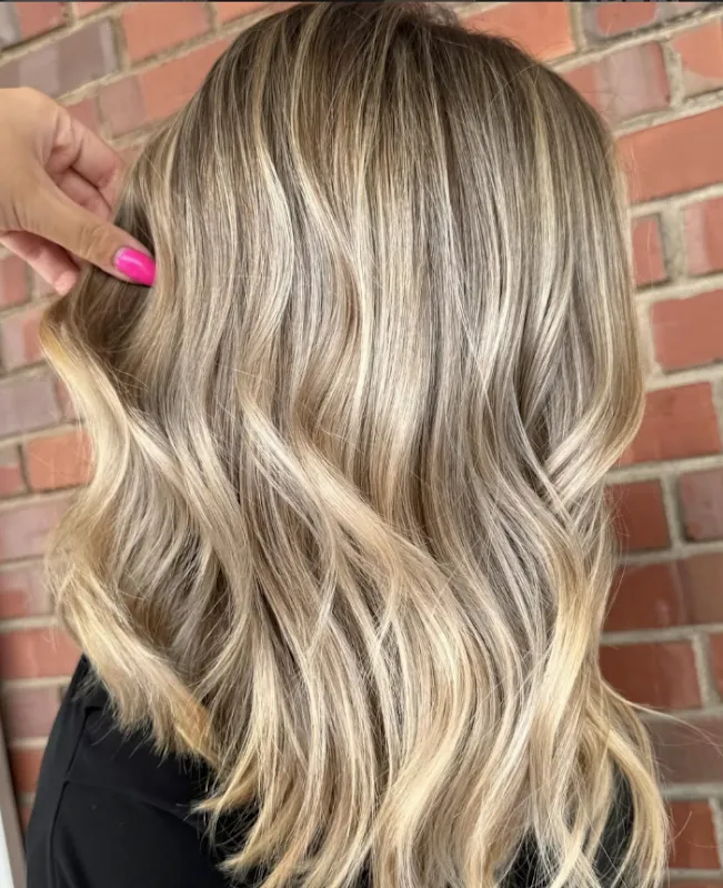 Oksana Salon & Spa