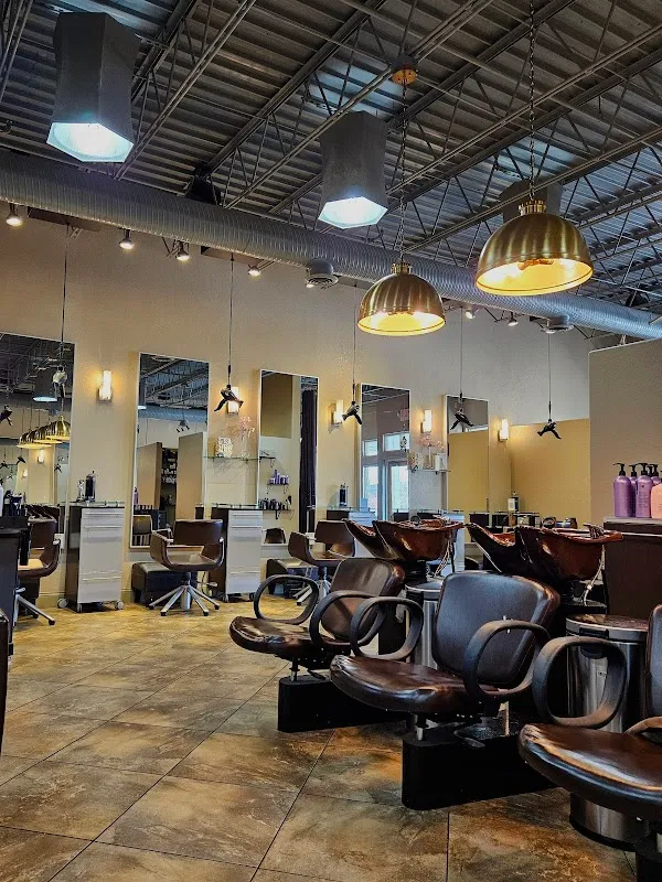 Oksana Salon & Spa
