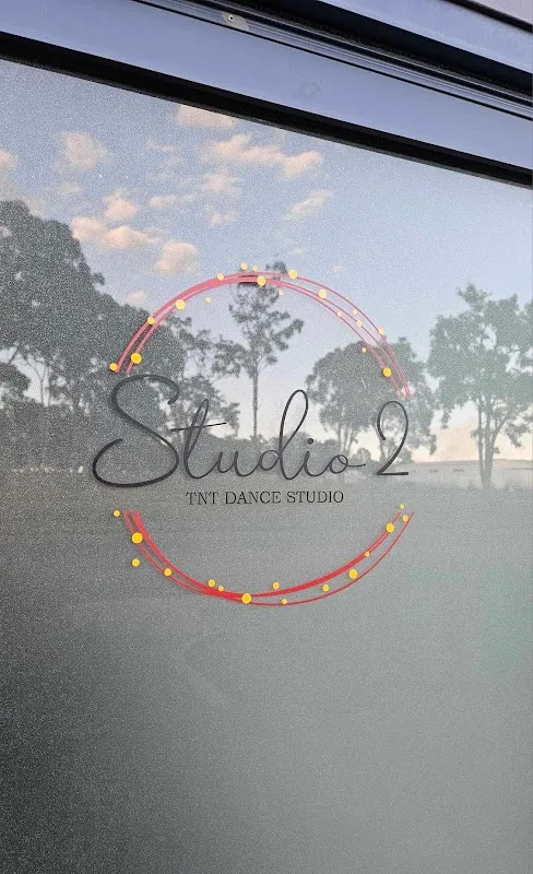 T N T Dance Studio