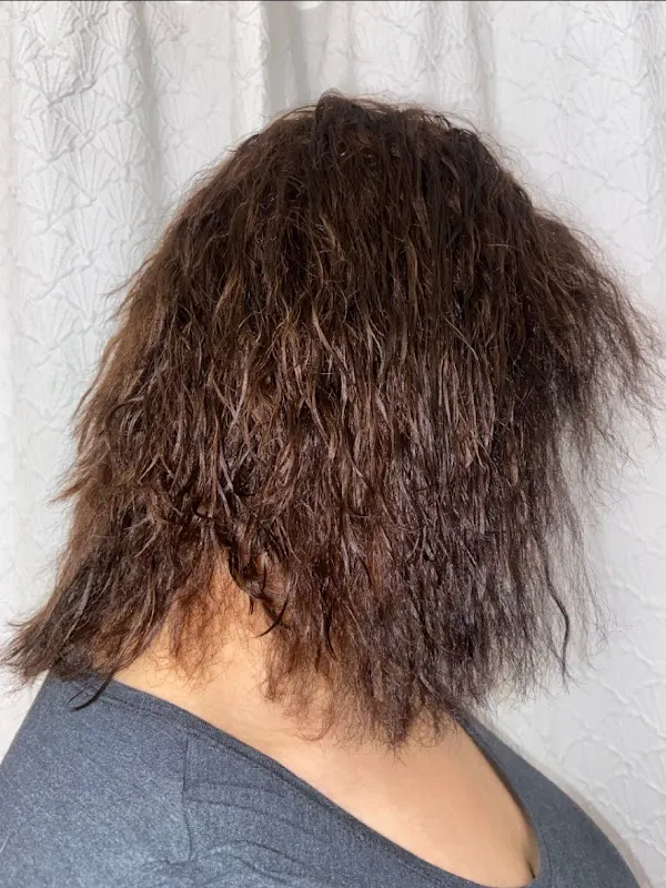 Modern Wave Salon