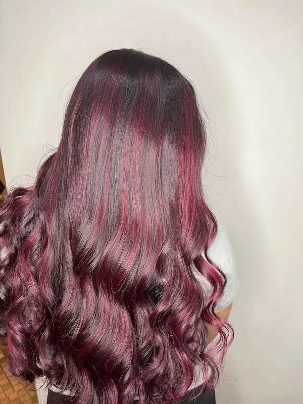 Modern Wave Salon