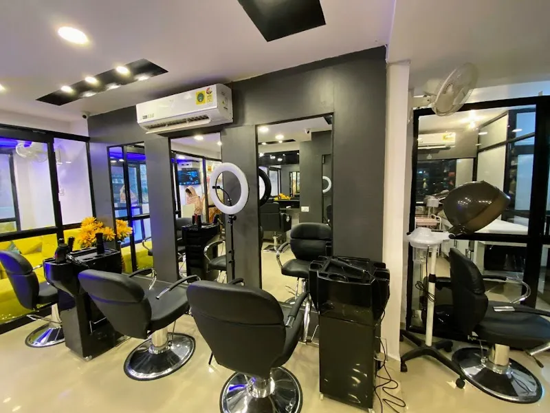 GLO LAB SALON