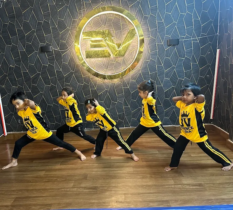 3V DANNCE ERAA