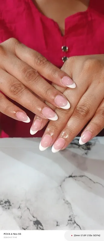 Awesome Nails Studio and Tattoos