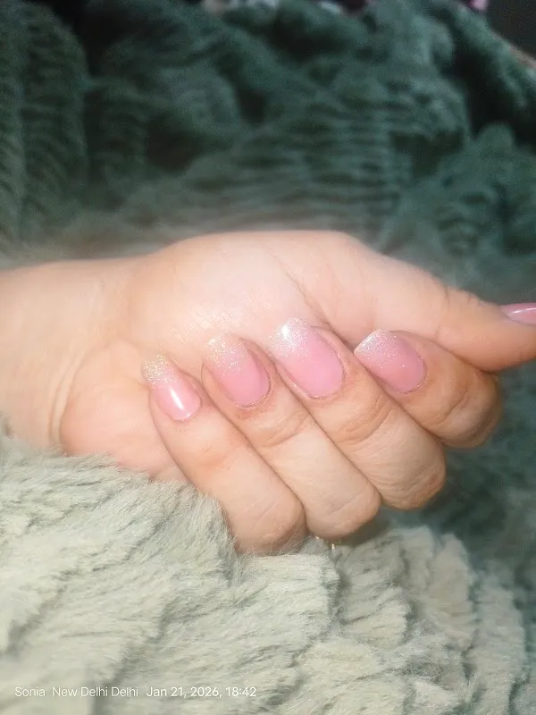 Awesome Nails Studio and Tattoos