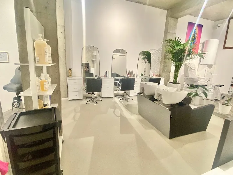 Just Glow Beauty Center