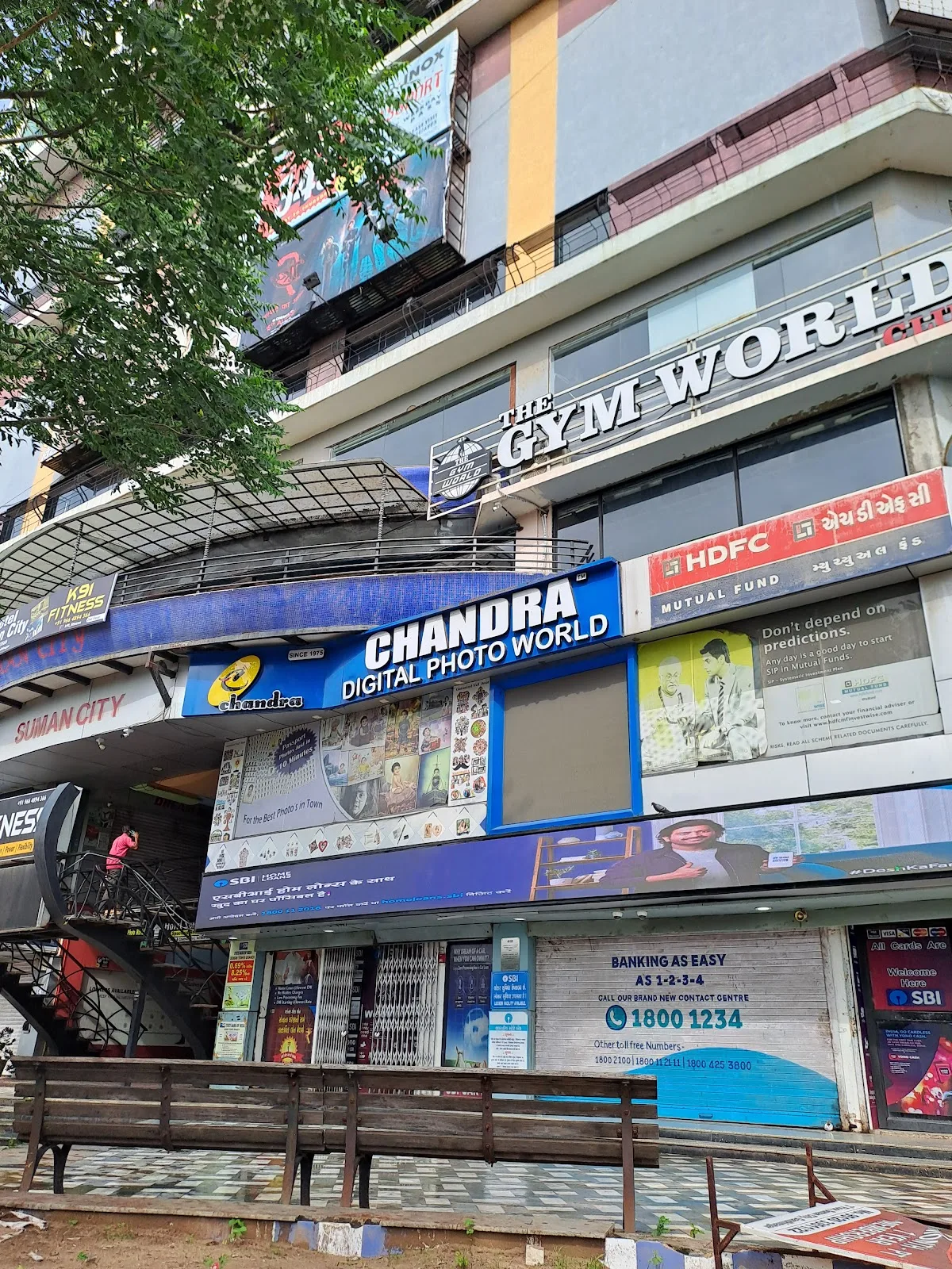 CHANDRA DIGITAL PHOTO WORLD