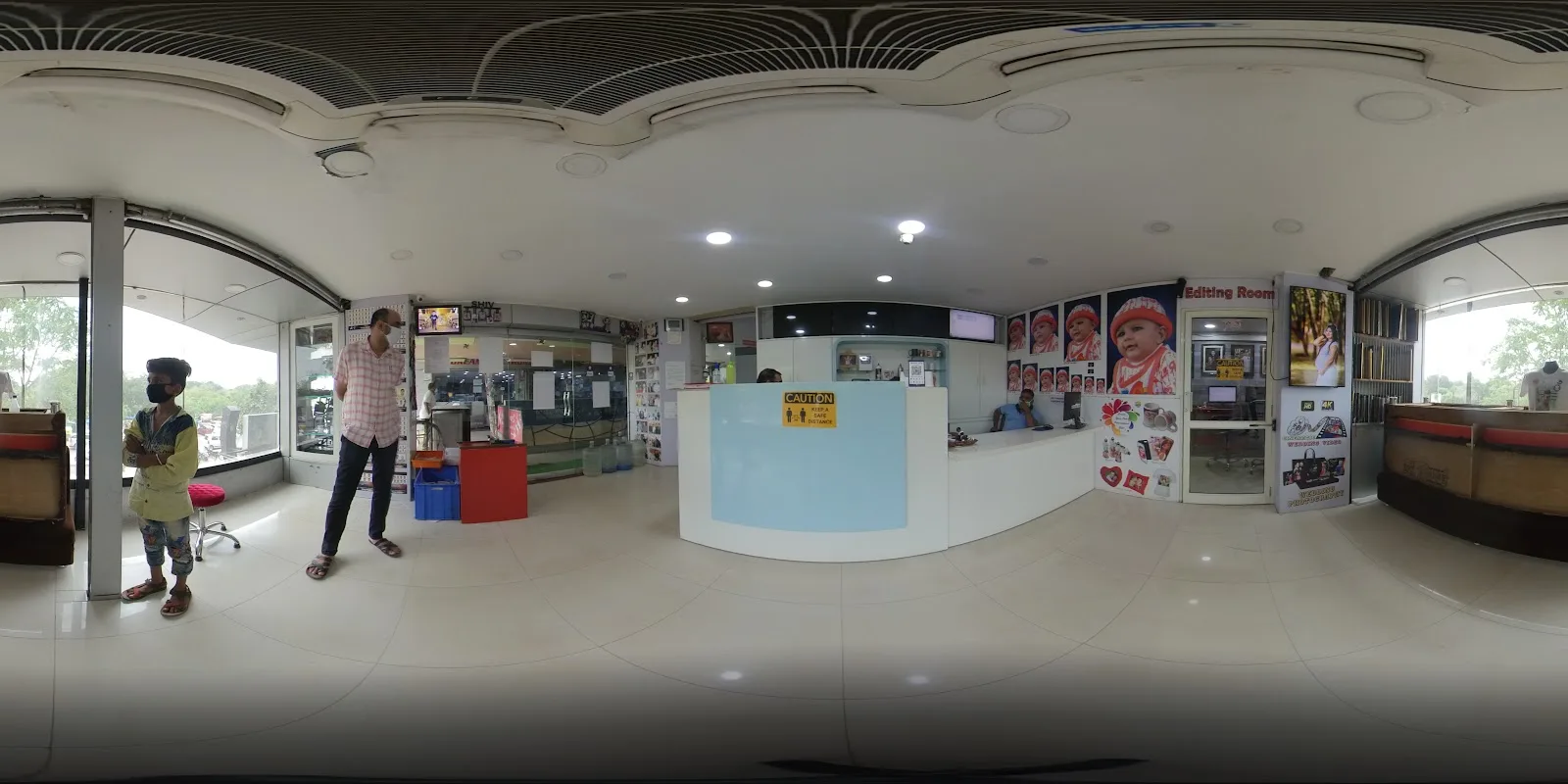CHANDRA DIGITAL PHOTO WORLD