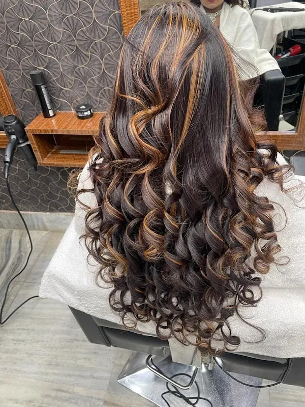 BEFORE..SALON & ACADEMY