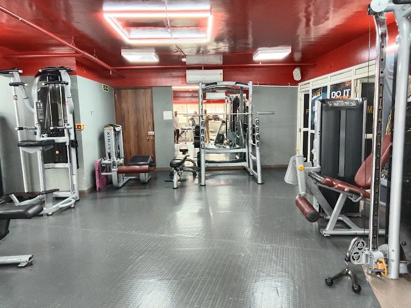 AV'S Fitness