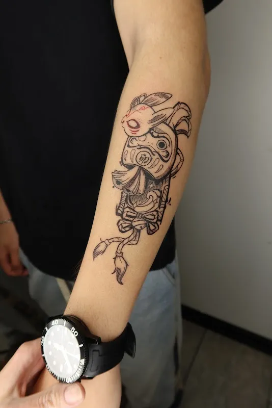 6 Tattoo Studio