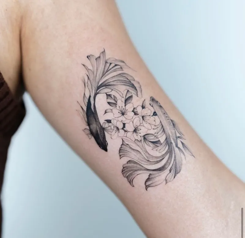 6 Tattoo Studio