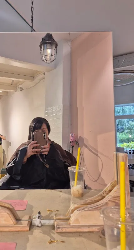 Atmosphere Studio Japanese Hair Salonアムステルダムの美容室